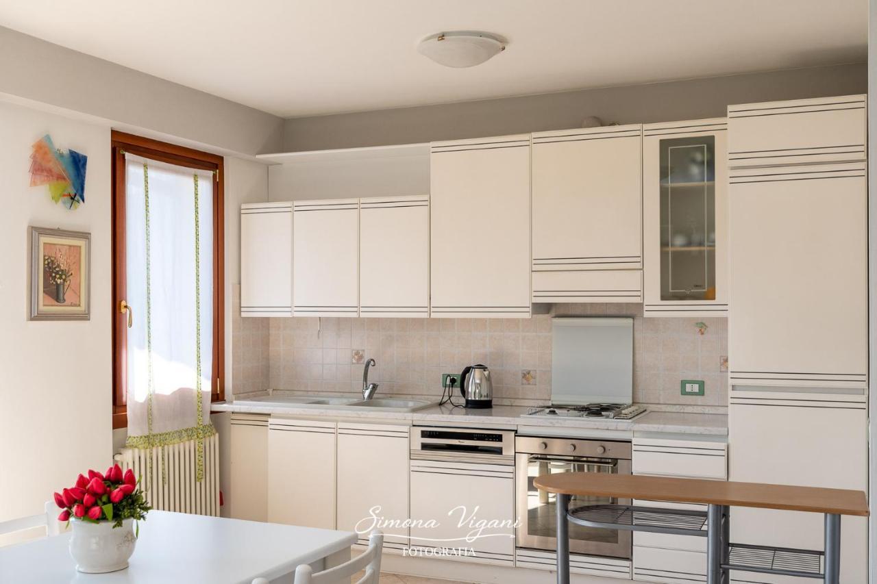 Ferienwohnung Casa Aria Riva di Solto Exterior foto