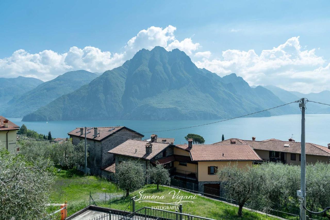 Ferienwohnung Casa Aria Riva di Solto Exterior foto