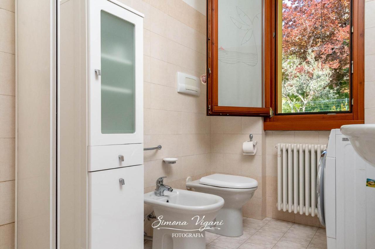 Ferienwohnung Casa Aria Riva di Solto Exterior foto